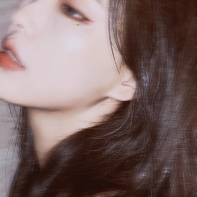 氛围感女生头像脸部高清图片