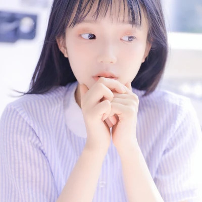 女生头像真人清新干净唯美图片