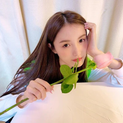 女生头像真人清新干净唯美图片