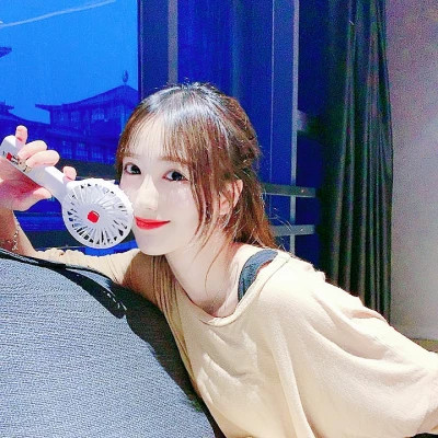 女生头像真人清新干净唯美图片