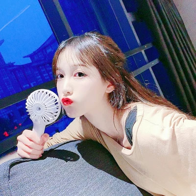 女生头像真人清新干净唯美图片
