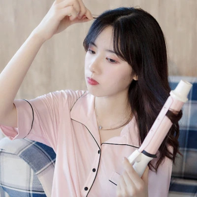 女生头像图片干净简单唯美