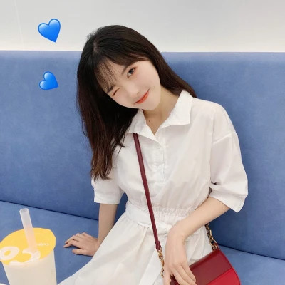 女生头像图片干净简单唯美