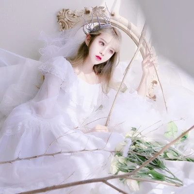 女生头像图片干净简单唯美