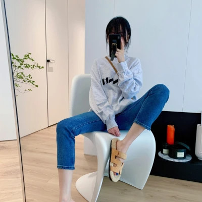 女生全身头像图片真人
