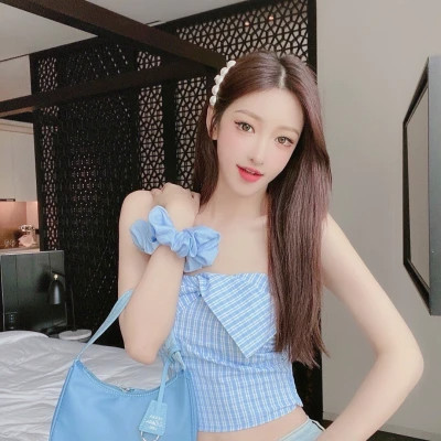 全身照女生头像真人高清