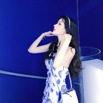 头像微信2025女生真人
