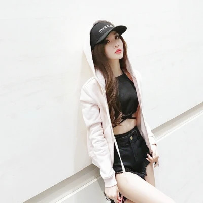 2025年女生专用头像图片