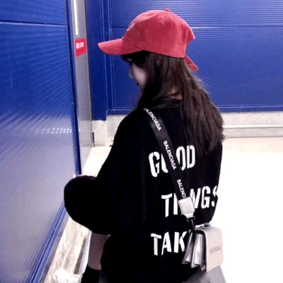 2025年女生专用头像图片