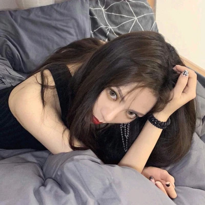 2025年女生专用头像图片