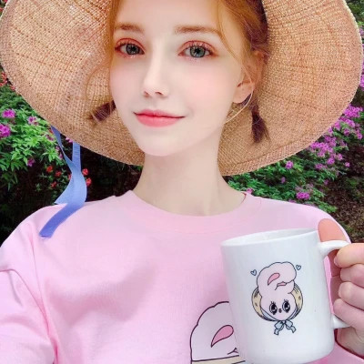 2025头像最新版的图片女