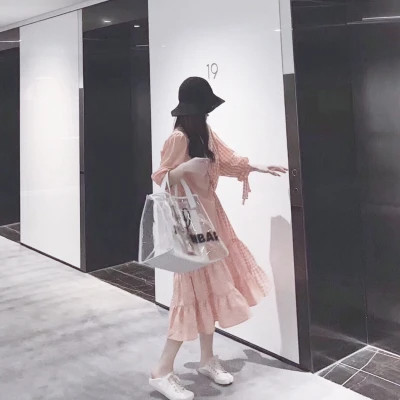 2025头像最新版的图片女