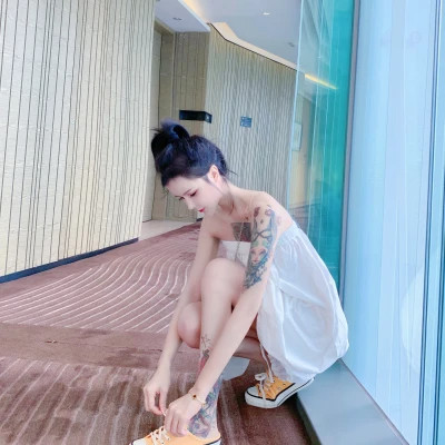 2025头像最新版的图片女