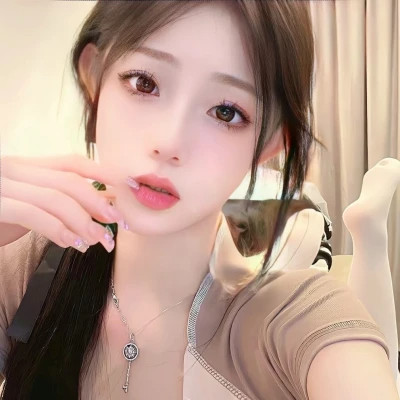 女头真人2025网红爆款