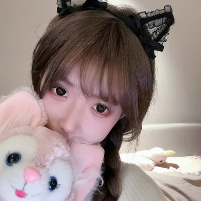 女头真人2025网红爆款