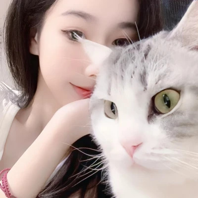 女头真人2025网红爆款