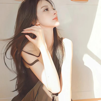 2025年头像女简单