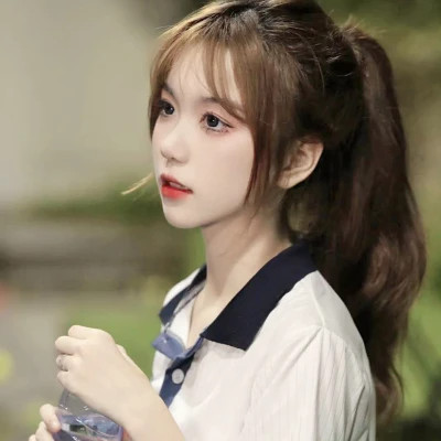 2025年头像女的图片