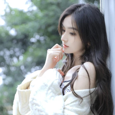 2025最火真人好看女头