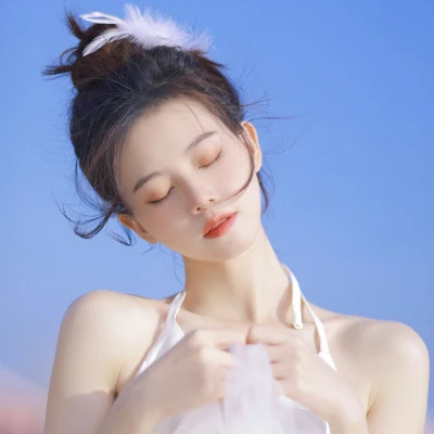 2025年很潮真人女头