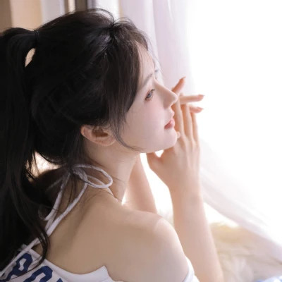 女头2025年新款