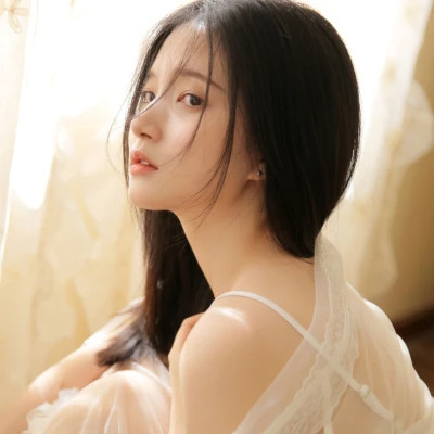 2025超火女头