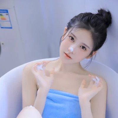 2025真人女头高清