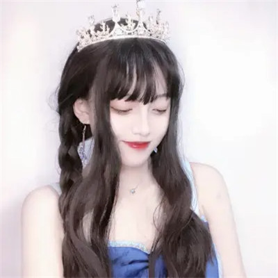 青春靓丽的女生头像图片