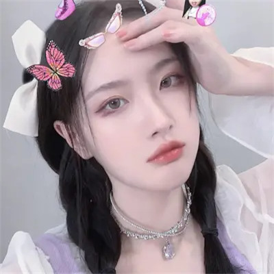 青春靓丽的女生头像图片