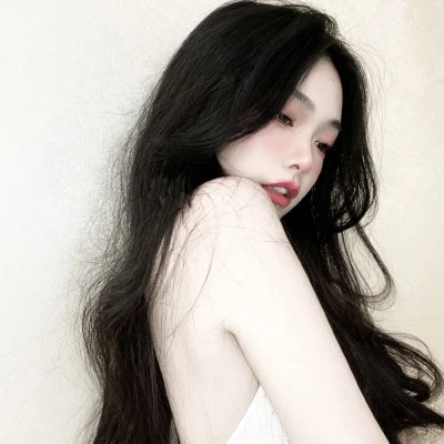 青春靓丽的女生头像图片
