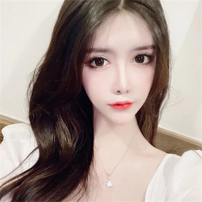 青春的头像女生真人漂亮