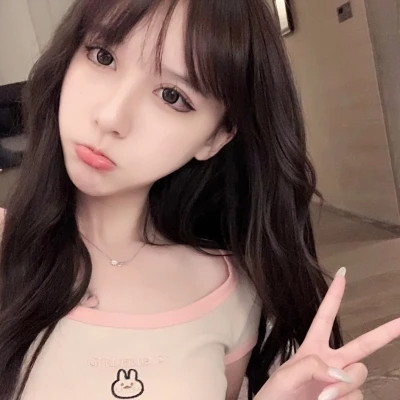 青春的头像女生真人漂亮