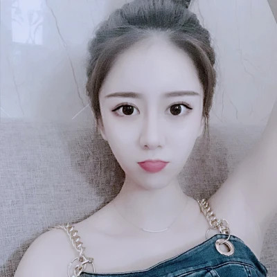 2025青春清纯女头很漂亮真人
