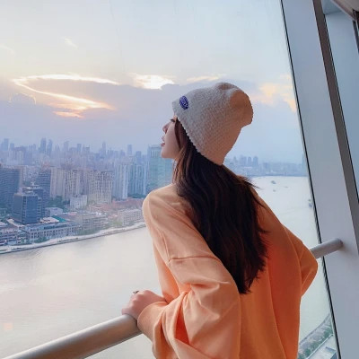 2025女生新款头像图片