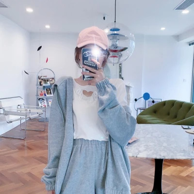 最新头像2025女生真人高清