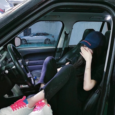 最新头像2025女生真人高清