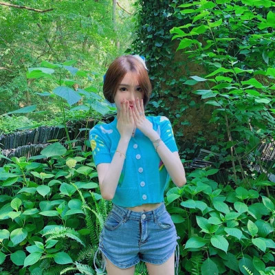 2025高清又高颜值的女头最新