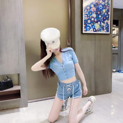 2025新款高清高颜值美女头像图片