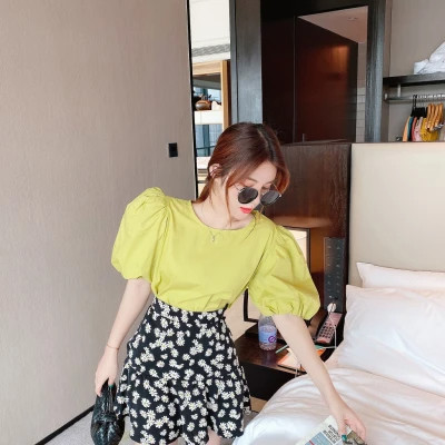 2025新款高清高颜值美女头像图片