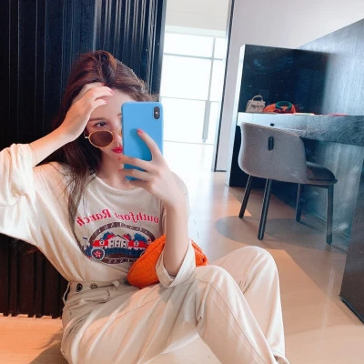 2025新款高清高颜值美女头像图片