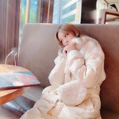 头像女2025个性高清真人