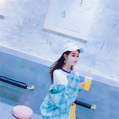 2025好看女头像高清真人