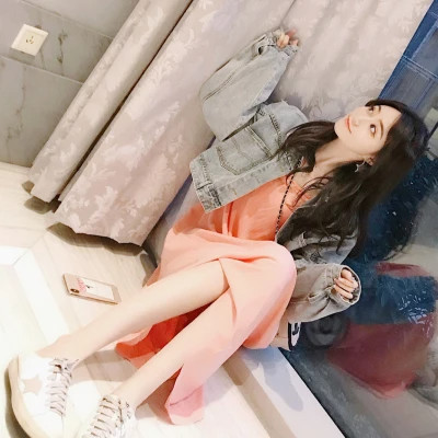 2025好看女头像高清真人