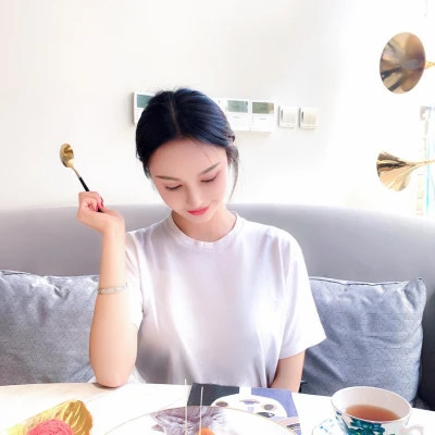 2025年头像真人女高清