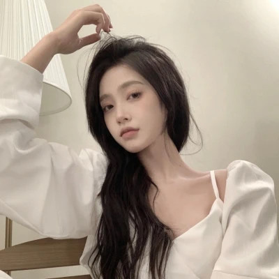 真人简单干净的女生微信头像