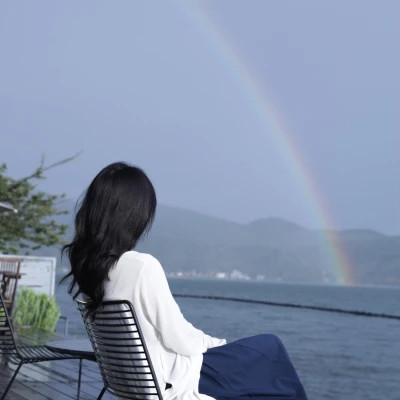 真人简单干净的女生微信头像