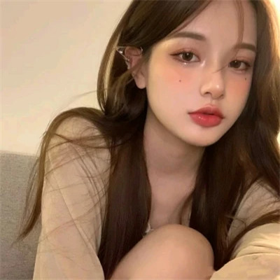 真人简单干净的女生微信头像