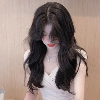 真人简单干净的女生微信头像