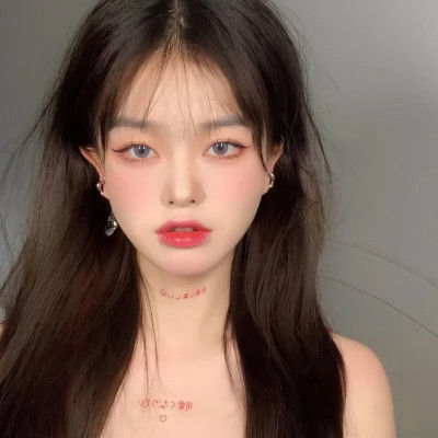 女生干净又好看的气质头像