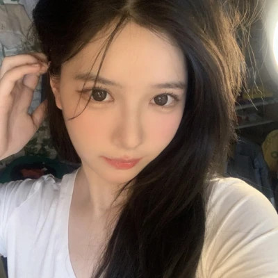 女生干净又好看的气质头像